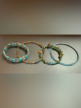 4-Piece Turquoise & Coastal Gold Bracelet Lot